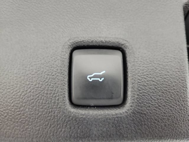 Certified 2025 Ford Escape Platinum AWD/4WD image 9
