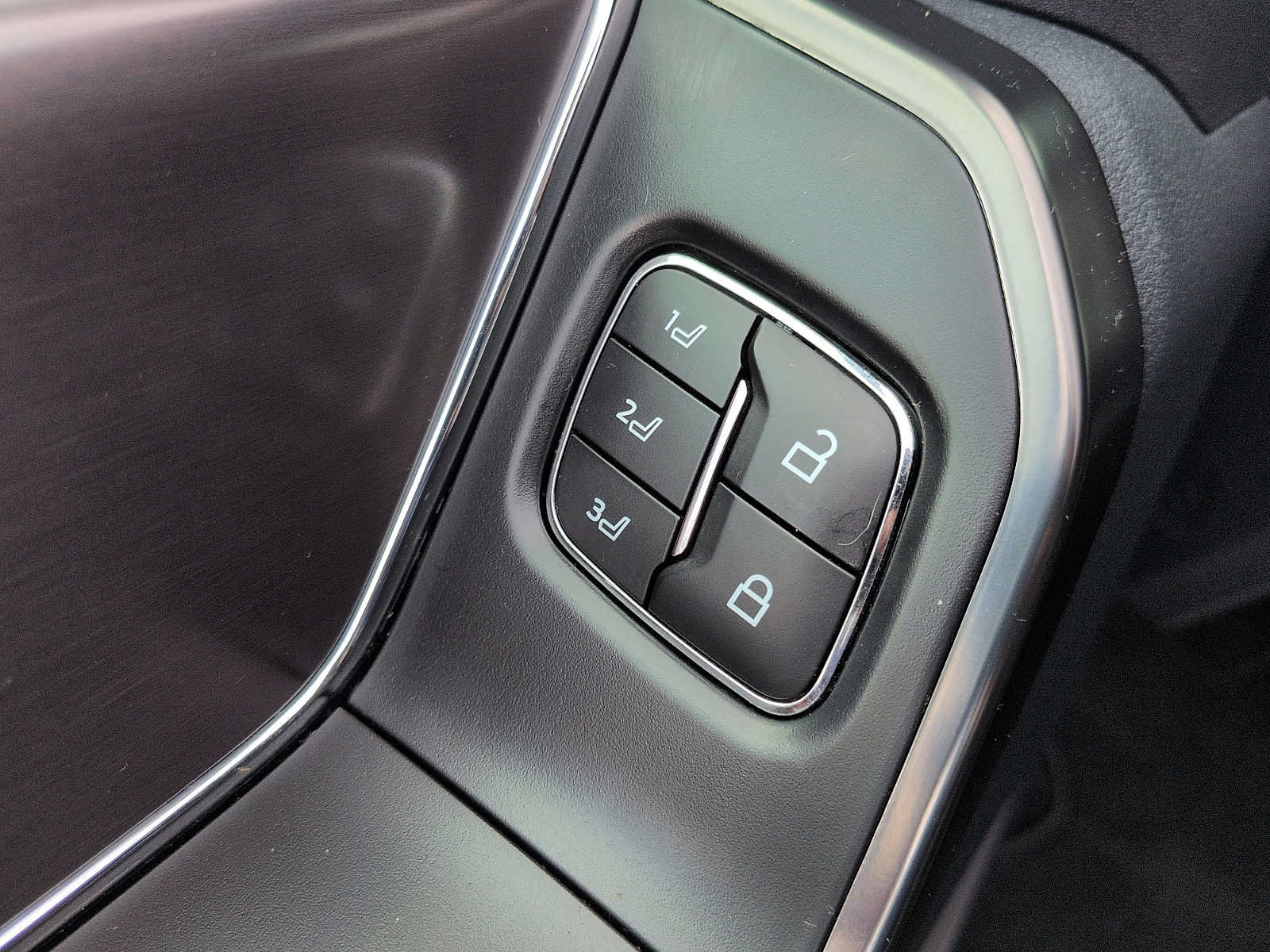 Certified 2024 Ford F150 Platinum AWD/4WD image 17