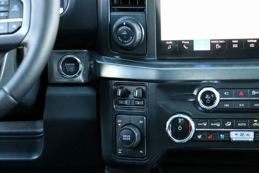 Certified 2025 Ford F350 Lariat w/ Lariat Ultimate Package image 33