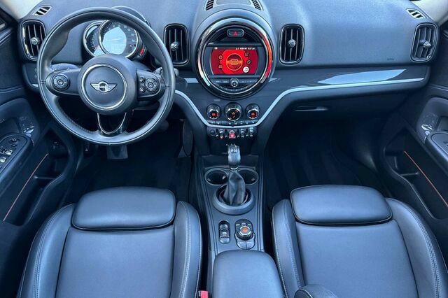 Used 2018 MINI Cooper Countryman S FWD image 13