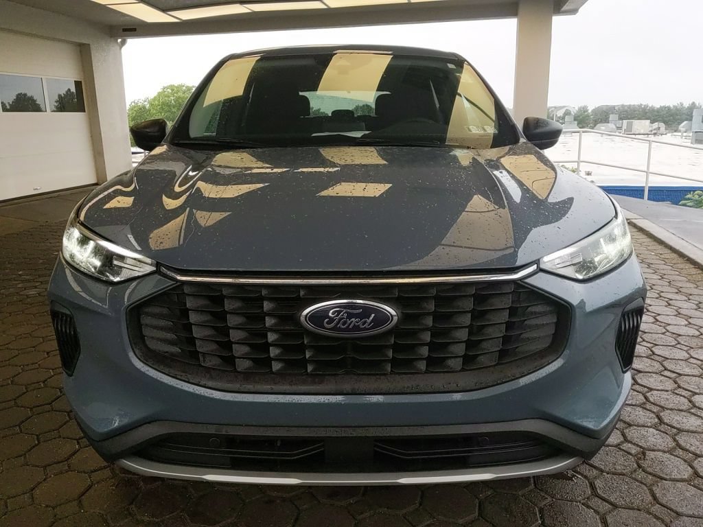 Certified 2024 Ford Escape Active AWD/4WD video 2
