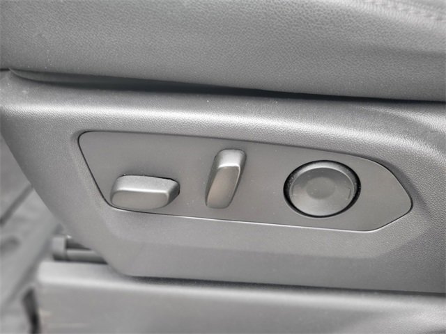 Used 2023 Chevrolet Silverado 1500 ZR2 w/ Technology Package image 20