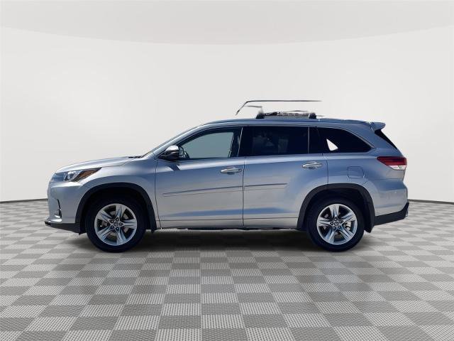 Used 2018 Toyota Highlander Limited w/ Protection Package #3 AWD/4WD image 2