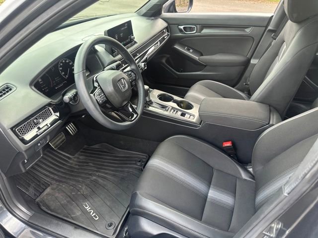 Used 2025 Honda Civic Sport image 32