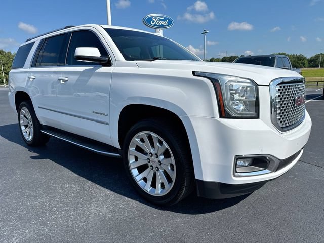 Used 2017 GMC Yukon Denali w/ Open Road Package AWD/4WD image 32