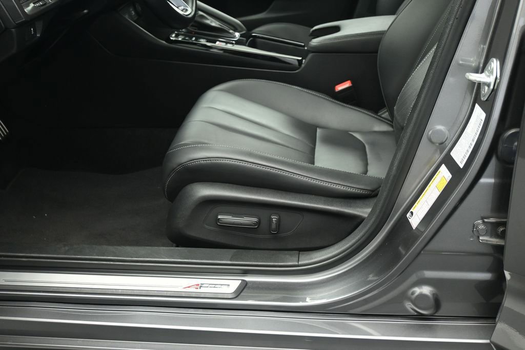 Used 2024 Acura Integra A-Spec FWD image 10