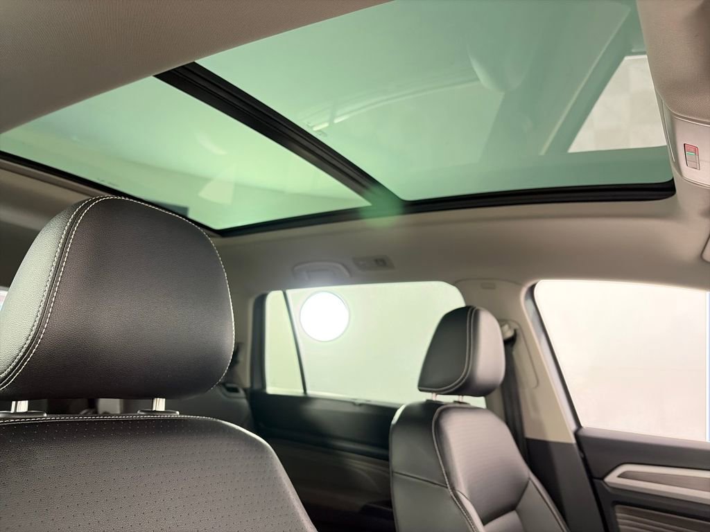 Used 2022 Volkswagen Atlas SE image 33