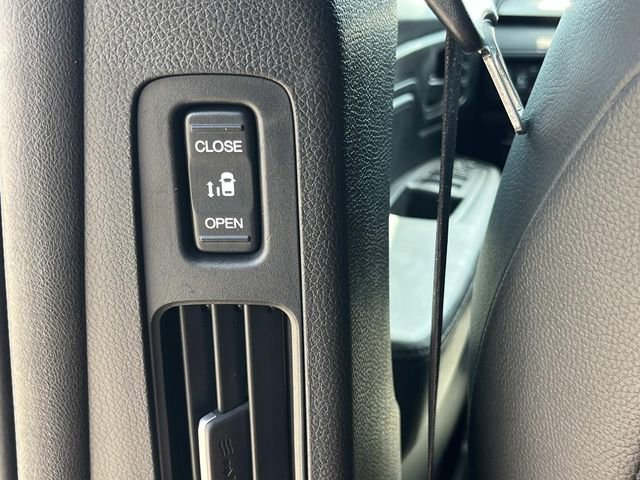 Used 2024 Honda Odyssey EX-L image 20