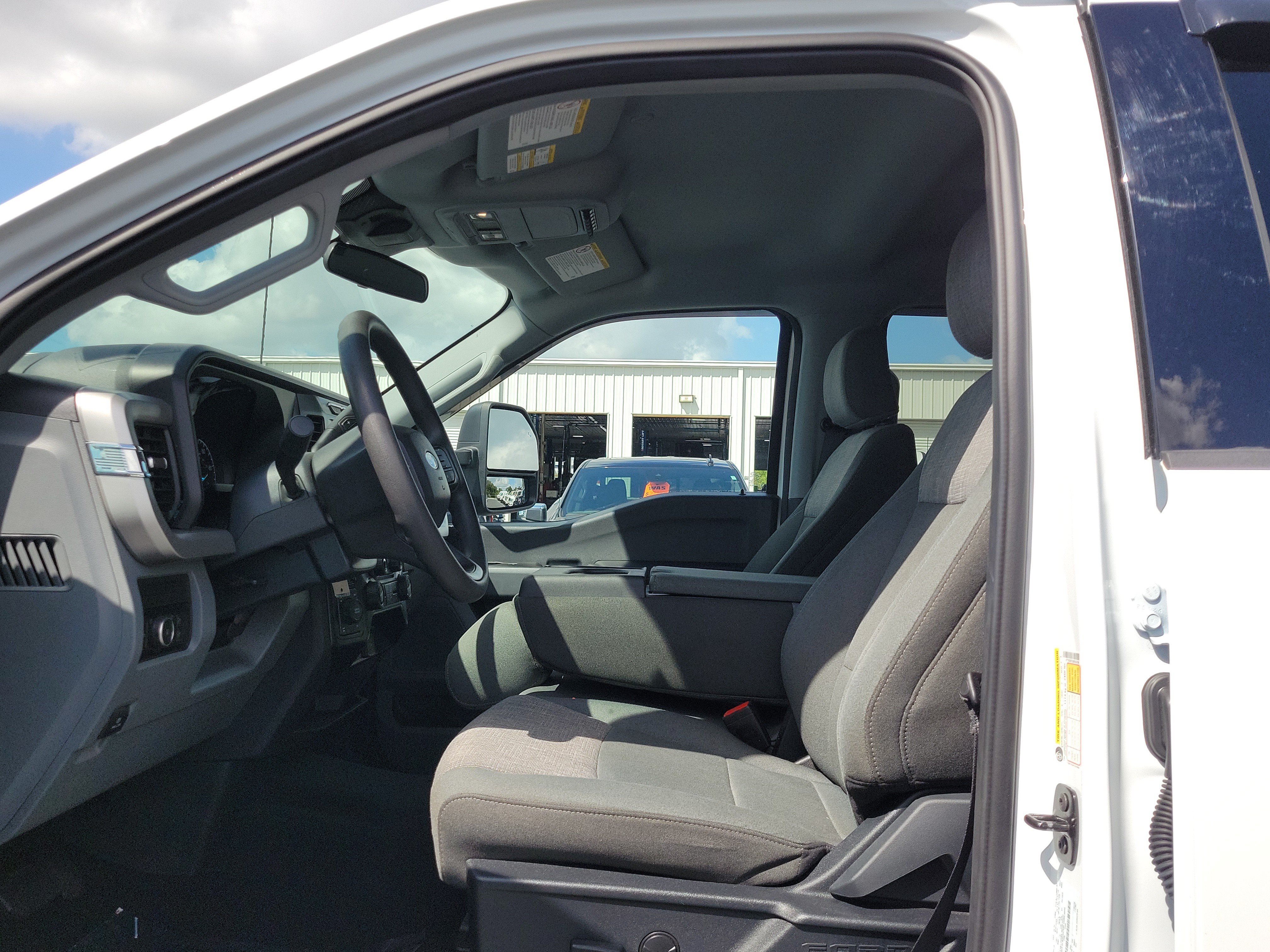 Certified 2024 Ford F250 XLT w/ 360-Degree Camera Package AWD/4WD image 19