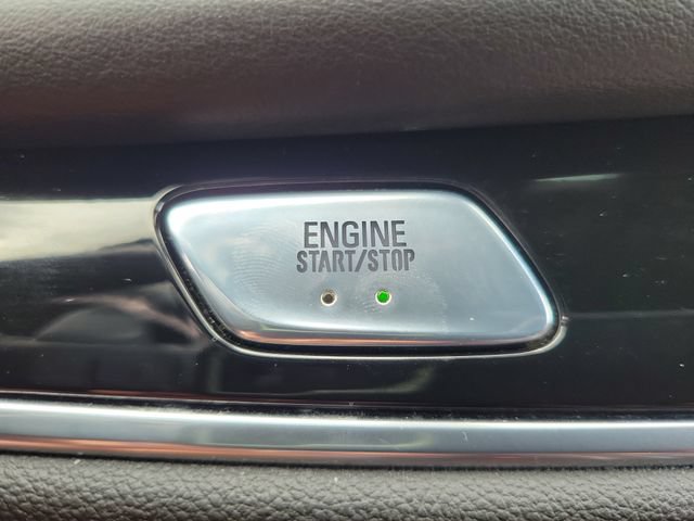 Used 2022 Buick Enclave Avenir w/ Avenir Technology Package AWD/4WD image 35