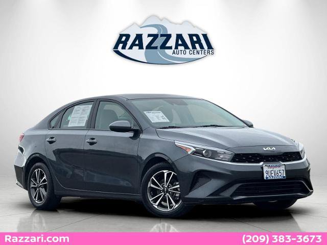 Used 2023 Kia Forte LXS image 1