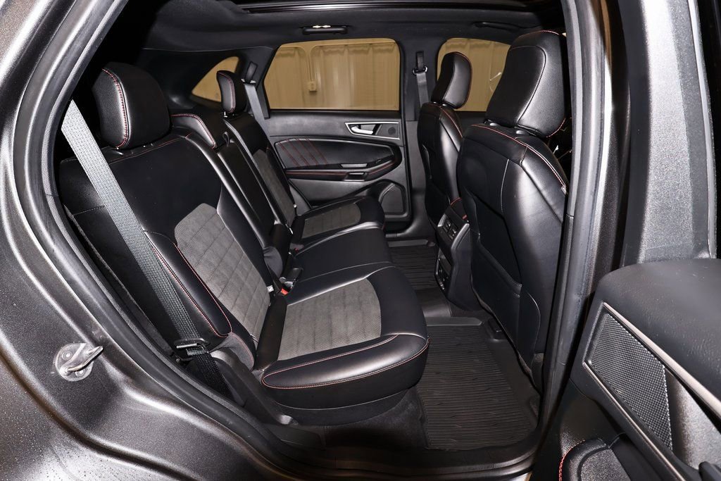 Certified 2023 Ford Edge ST-Line image 21