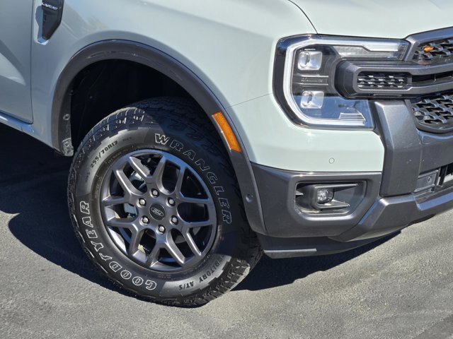 Certified 2024 Ford Ranger Lariat AWD/4WD image 9