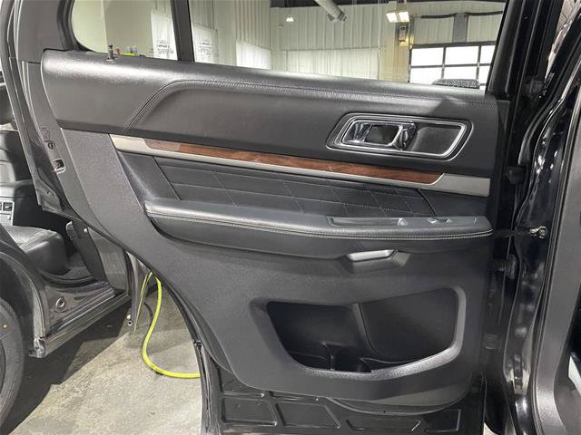 Certified 2018 Ford Explorer Platinum AWD/4WD image 15