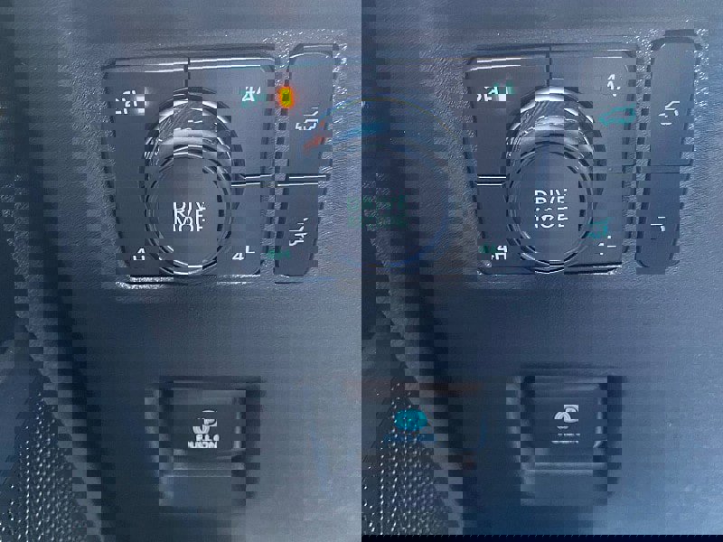 Certified 2025 Ford Expedition Max Platinum image 60