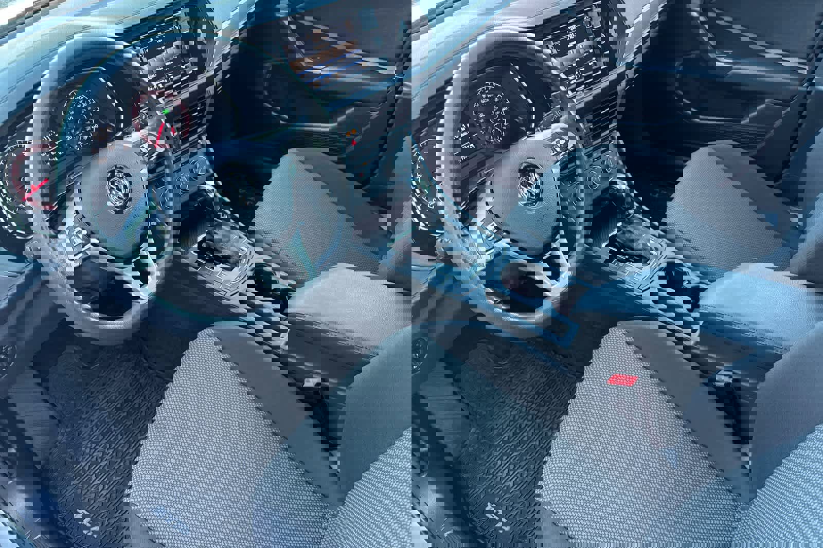 Used 2020 Volkswagen Jetta S image 11