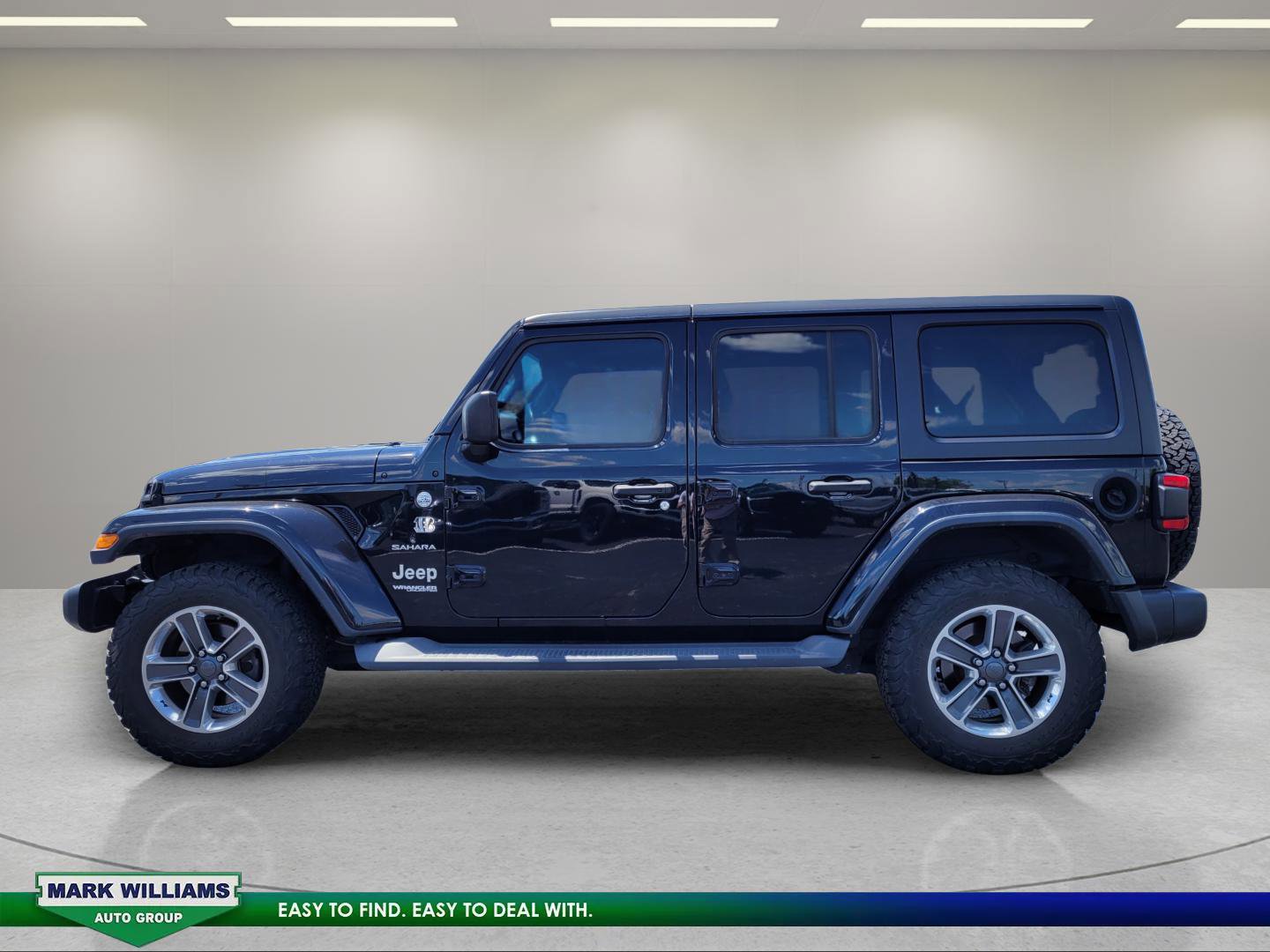 Used 2018 Jeep Wrangler Unlimited Sahara w/ Uconnect 4C Nav & Sound Group AWD/4WD image 7