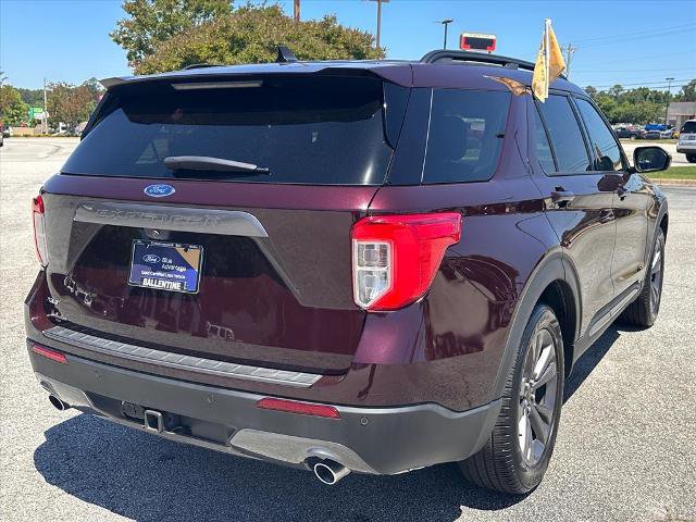 Certified 2023 Ford Explorer XLT w/ Equipment Group 202A RWD image 3