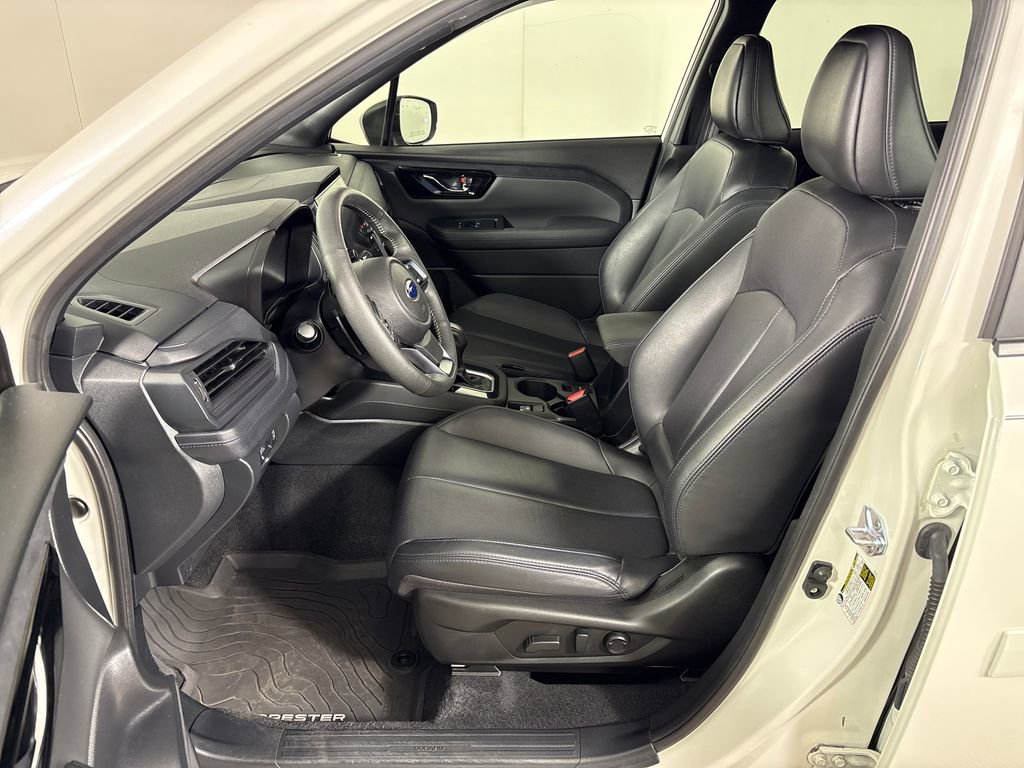 Used 2025 Subaru Forester Limited w/ Popular Package #2 AWD/4WD image 29
