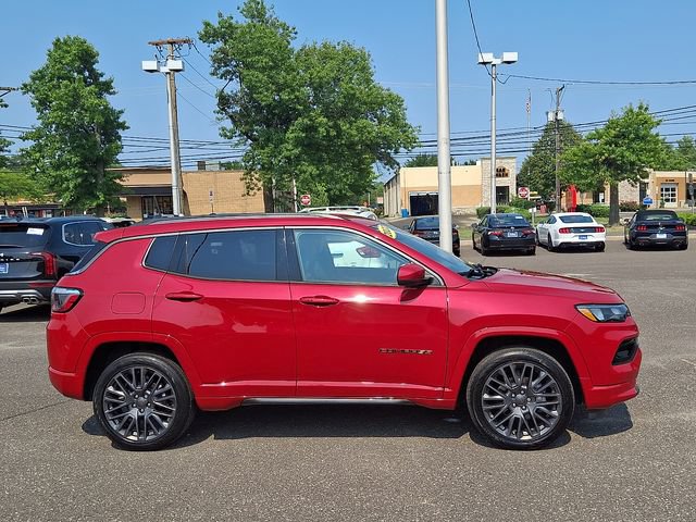 Used 2022 Jeep Compass Limited AWD/4WD image 7