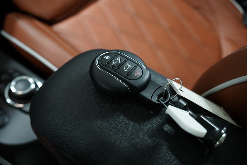 Used 2024 MINI Cooper John Cooper Works FWD image 21