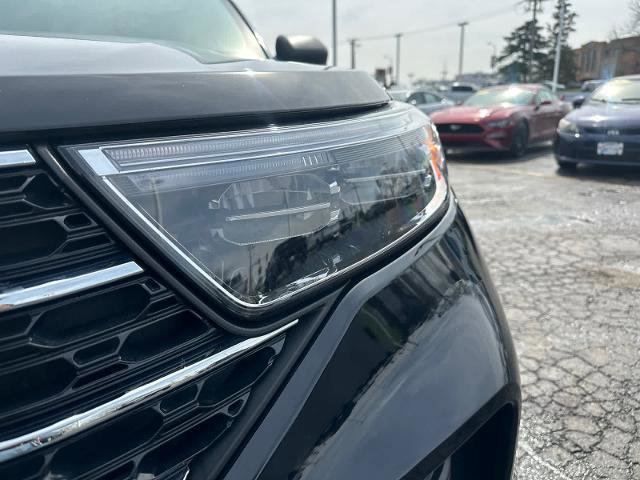 Certified 2023 Ford Explorer XLT w/ Class IV Trailer Tow Package image 11