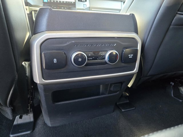 Certified 2024 Ford Expedition Max XLT AWD/4WD image 11
