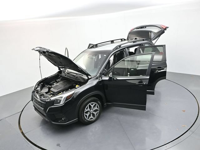 Used 2024 Subaru Forester Premium AWD/4WD image 34