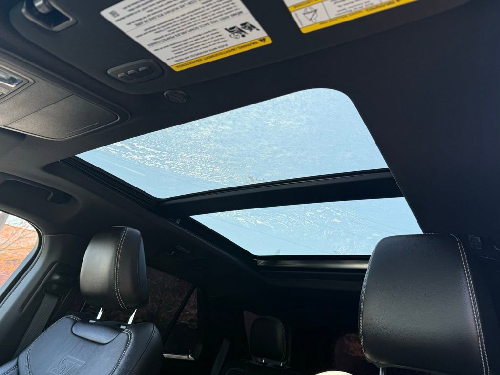 Certified 2024 Ford Explorer ST w/ Equipment Group 401A image 14