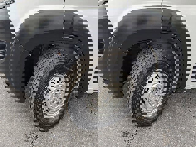 Used 2023 RAM ProMaster 2500 w/ Driver Convenience Group image 11