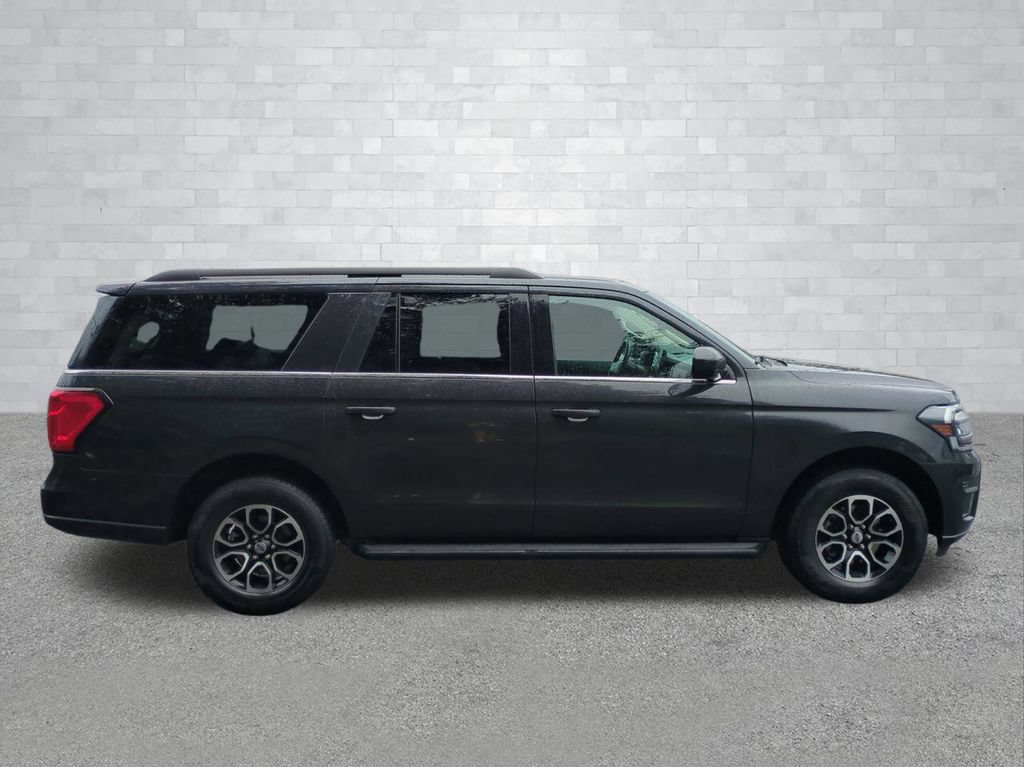 Certified 2024 Ford Expedition Max XLT AWD/4WD image 3