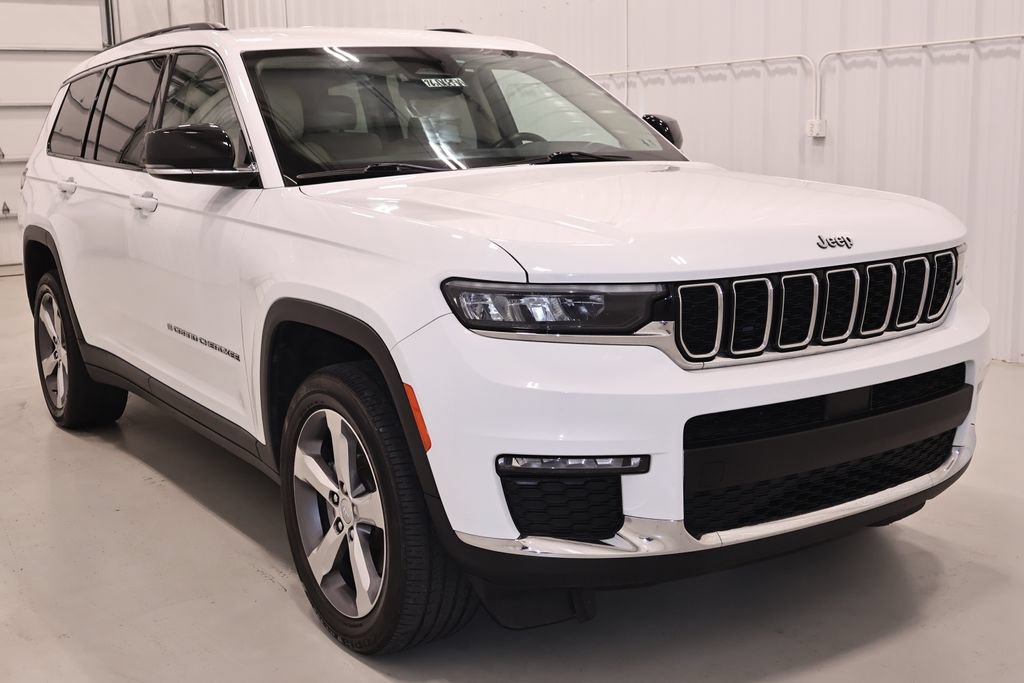 Used 2021 Jeep Grand Cherokee L Limited AWD/4WD image 4