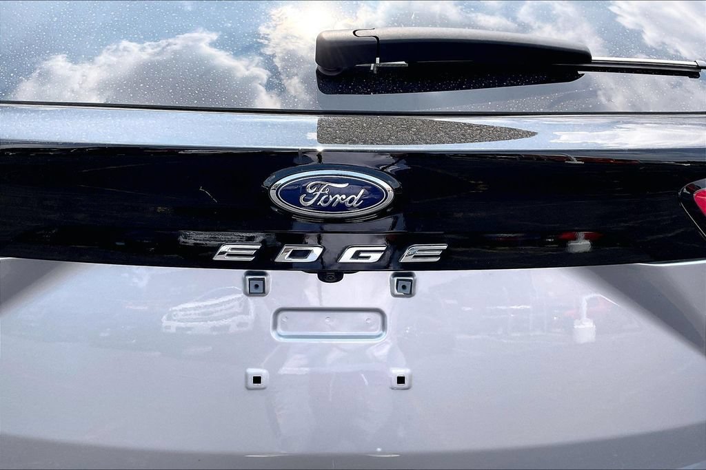 Certified 2021 Ford Edge SEL w/ Convenience Package FWD image 31