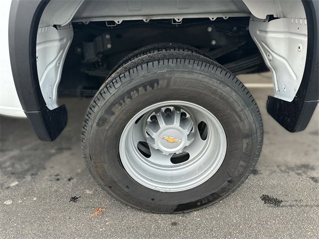 Used 2024 Chevrolet Silverado 3500 W/T w/ WT Convenience Package image 10
