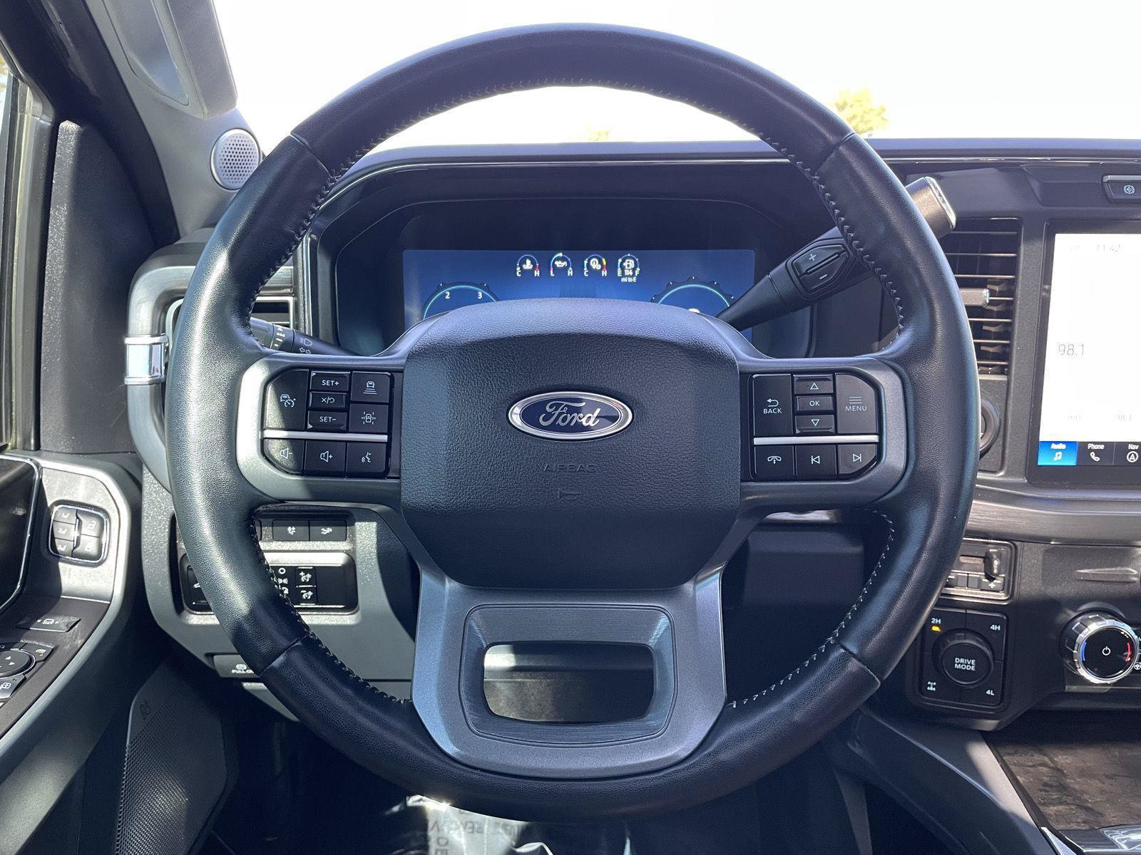 Certified 2024 Ford F250 Lariat w/ Lariat Ultimate Package AWD/4WD image 12