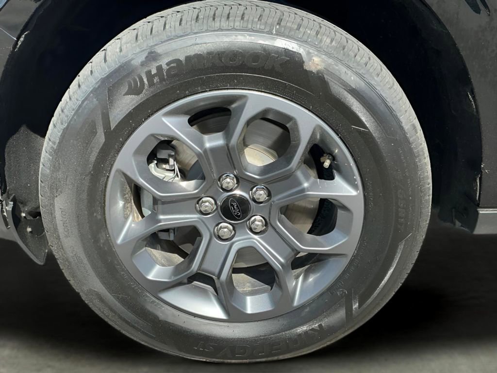 Certified 2025 Ford Maverick XLT w/ Equipment Group 302A AWD/4WD image 20