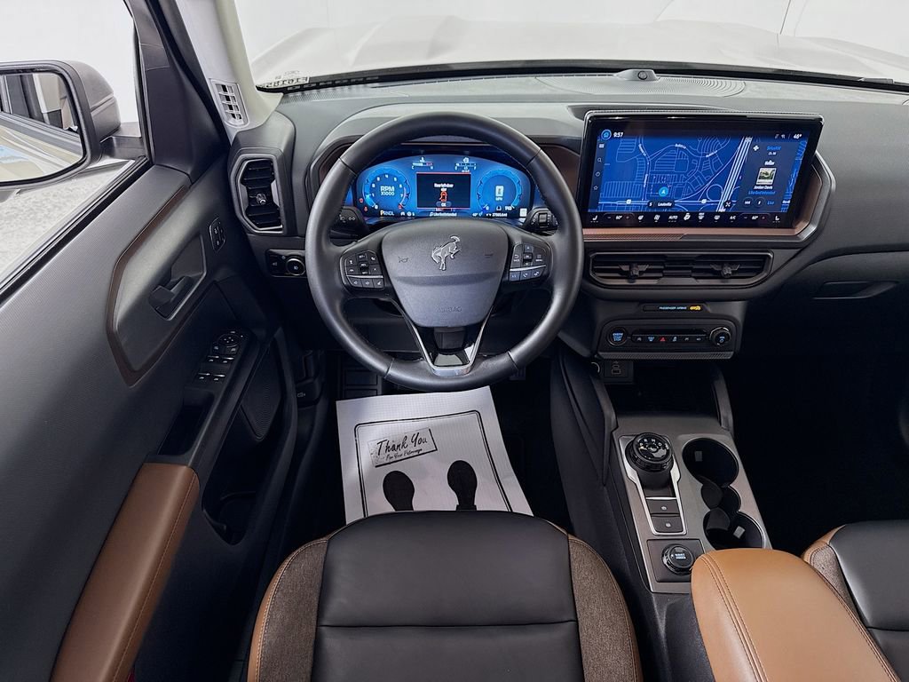 Certified 2025 Ford Bronco Sport Outer Banks w/ Outer Banks Tech Package+ AWD/4WD image 3