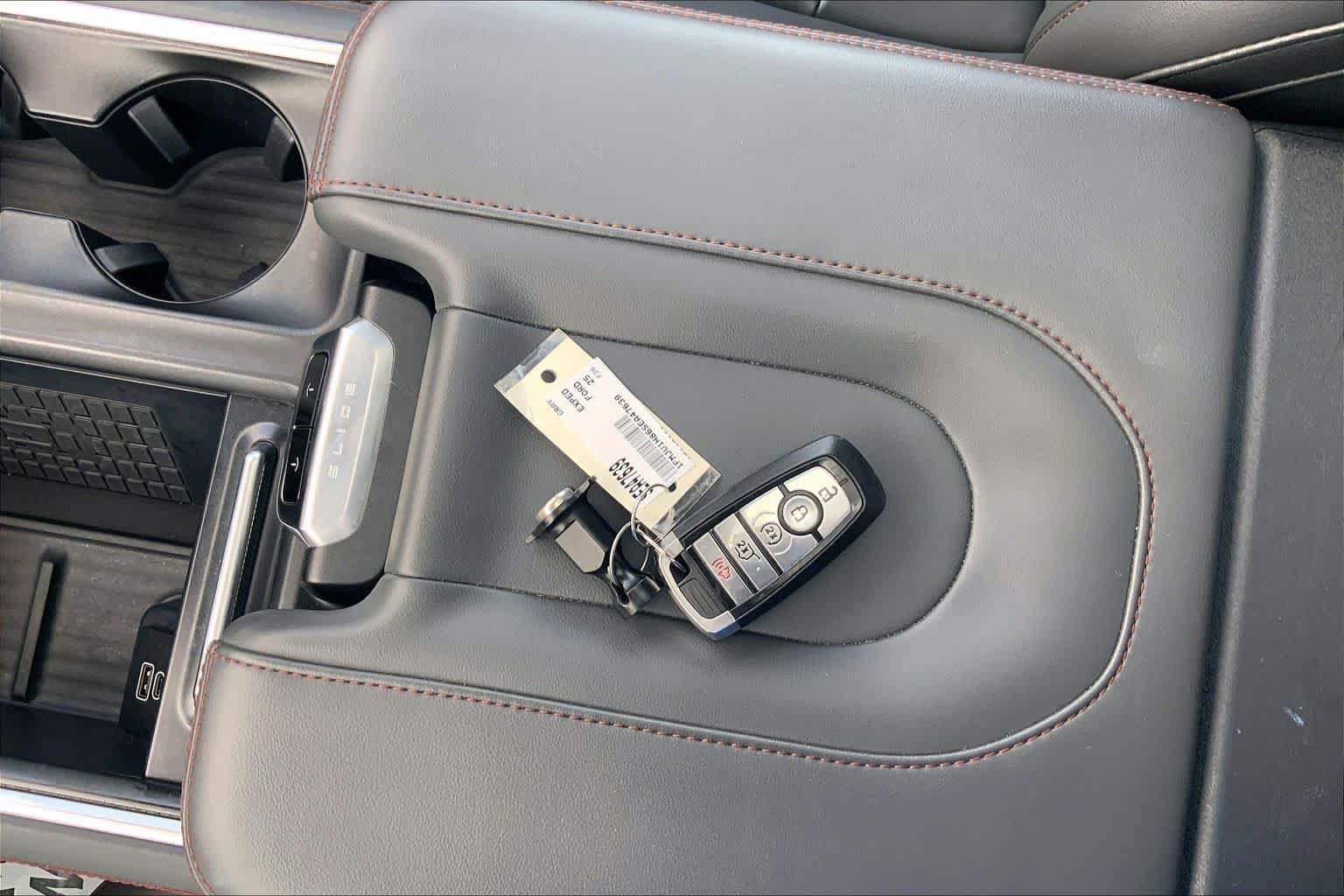 Certified 2025 Ford Expedition Active RWD image 15