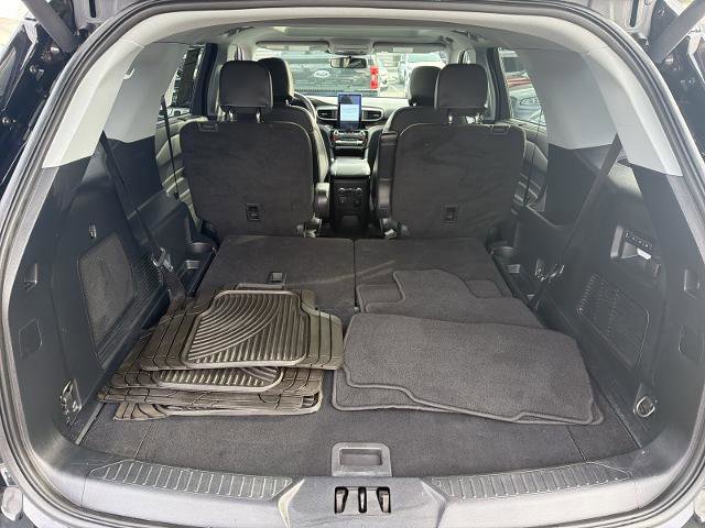 Certified 2022 Ford Explorer Limited w/ Limited Technology Package image 26