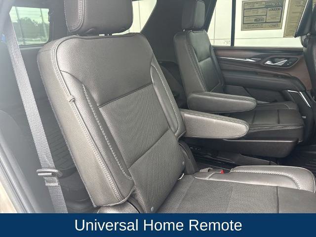 Used 2021 GMC Yukon Denali w/ Denali Premium Package AWD/4WD image 30