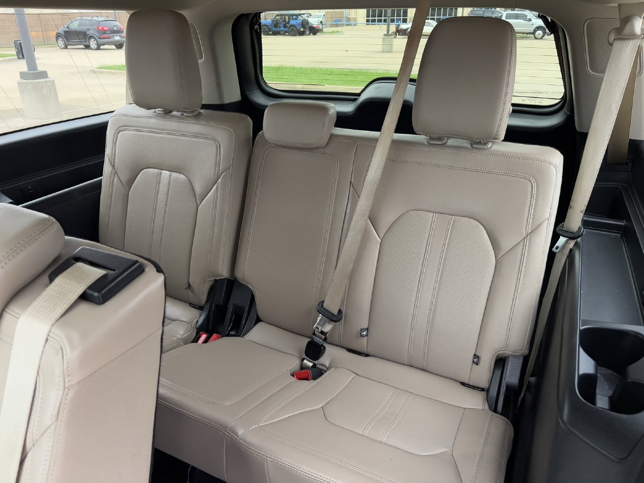 Certified 2024 Ford Expedition Max Limited RWD image 32