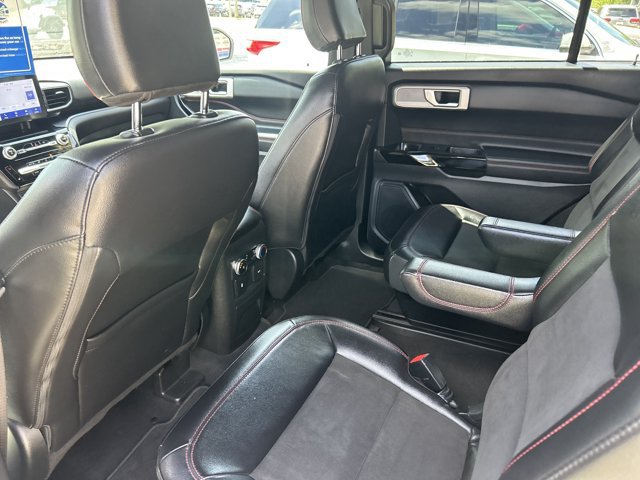 Certified 2022 Ford Explorer ST-Line w/ Class IV Trailer Tow Package RWD image 22