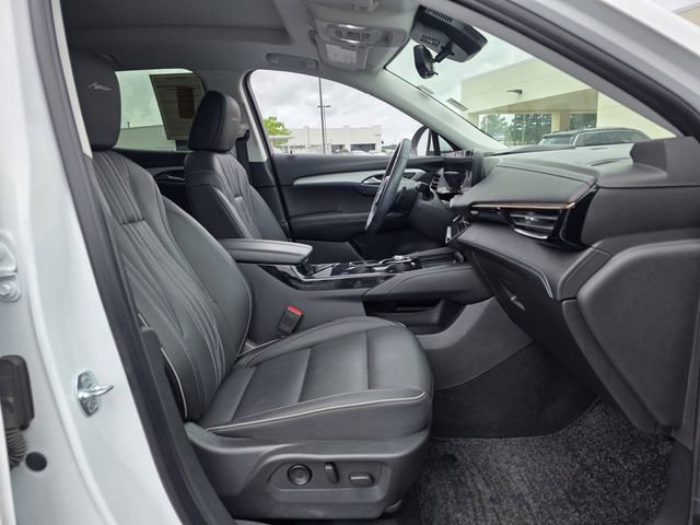 Used 2024 Buick Envision Avenir AWD/4WD image 29
