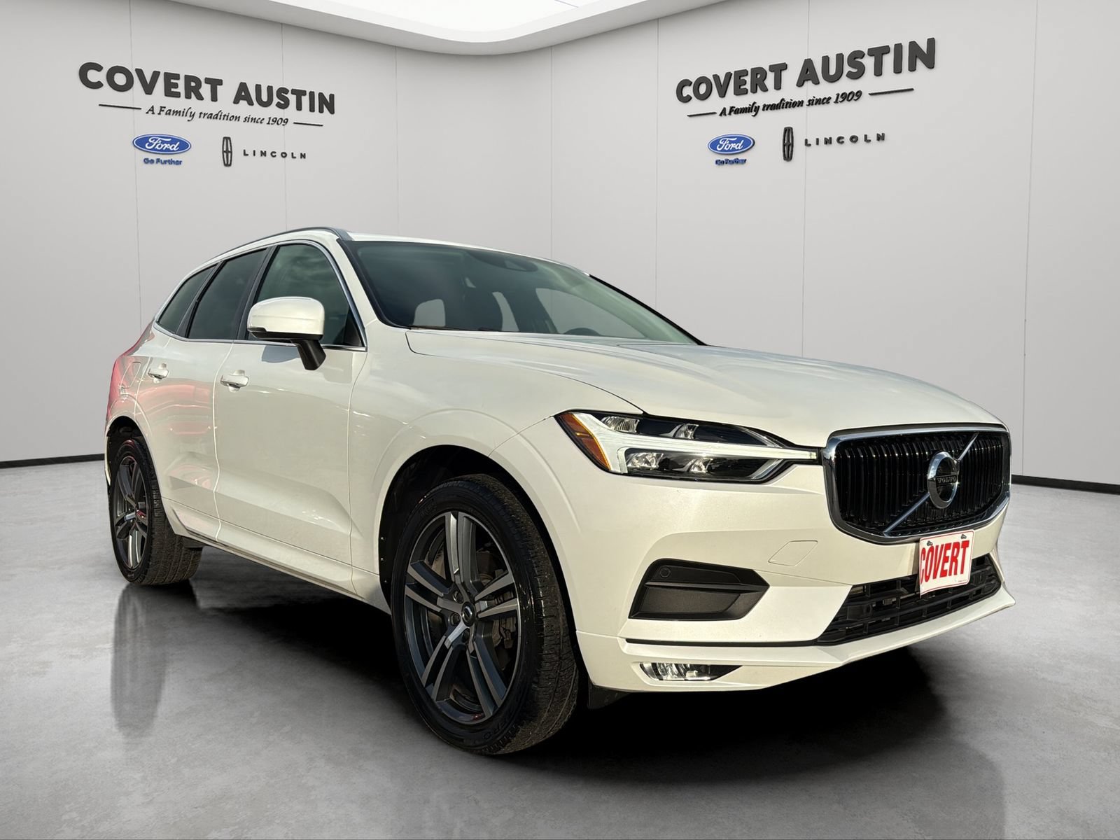 Used 2021 Volvo XC60 T5 Momentum w/ Premium Package AWD/4WD image 8