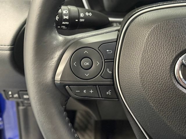 Used 2023 Toyota Corolla Cross XLE w/ Convenience Package AWD/4WD image 19