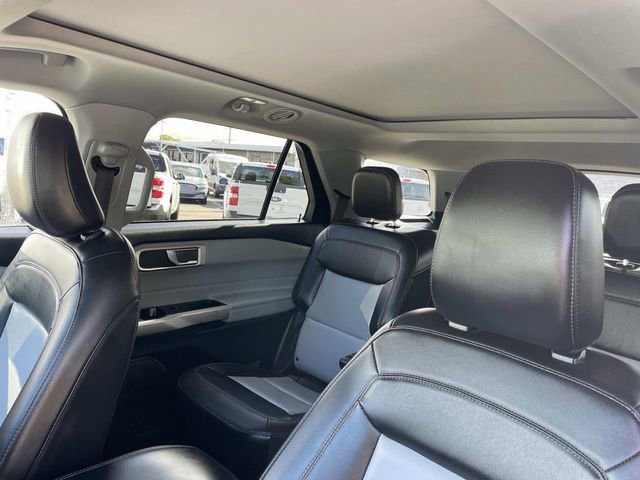 Certified 2023 Ford Explorer XLT w/ Equipment Group 202A AWD/4WD image 23