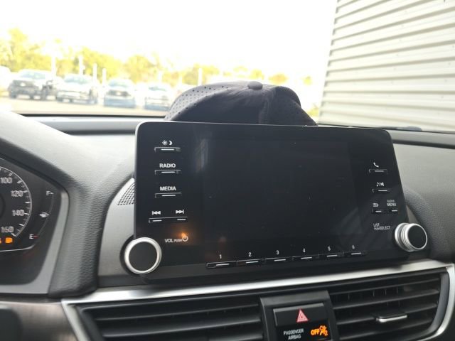 Used 2019 Honda Accord Hybrid image 8