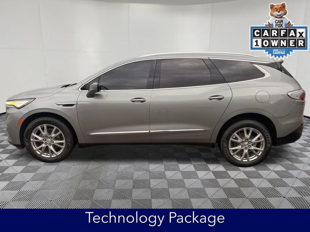 Used 2023 Buick Enclave Essence w/ Experience Buick Package AWD/4WD image 5