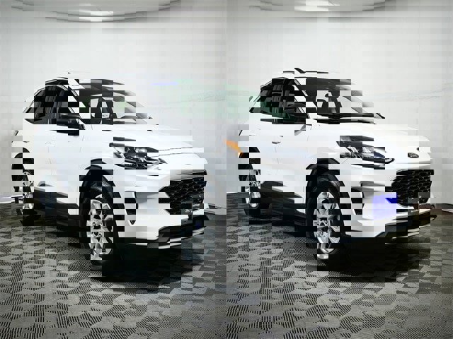 Certified 2022 Ford Escape SE w/ Cold Weather Package image 1