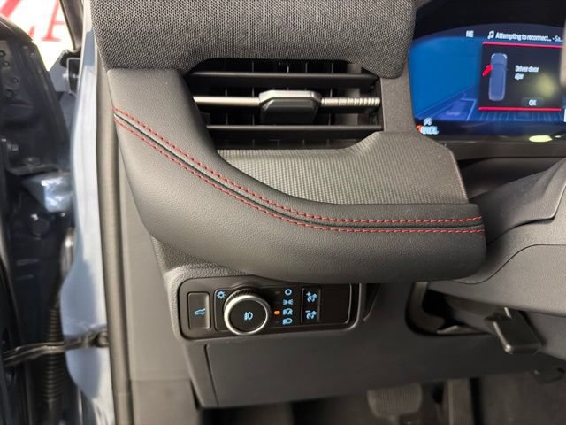 Certified 2025 Ford Explorer ST-Line RWD image 21